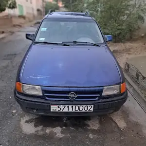 Opel Astra F, 1992