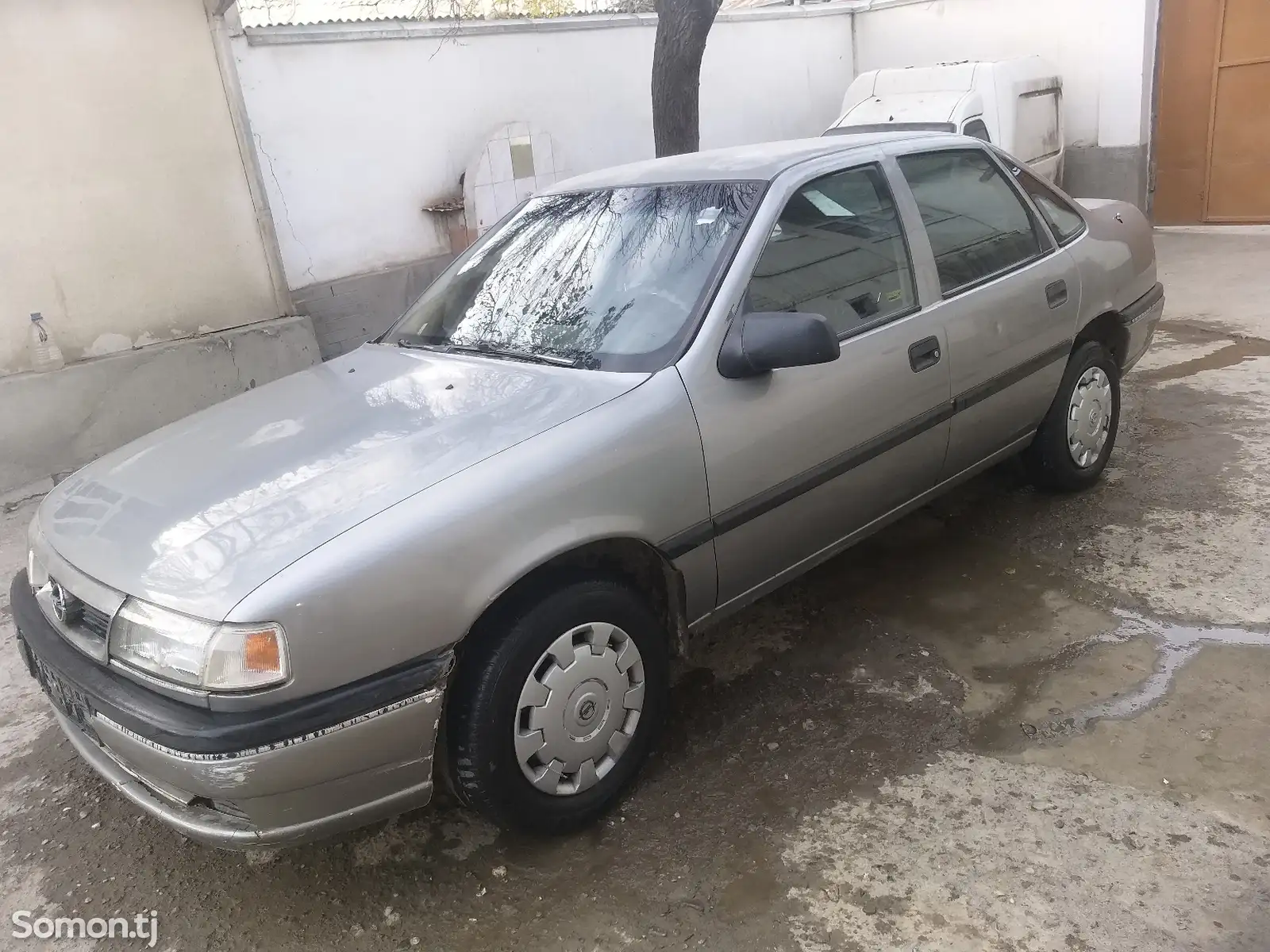 Opel Vectra A, 1993-1