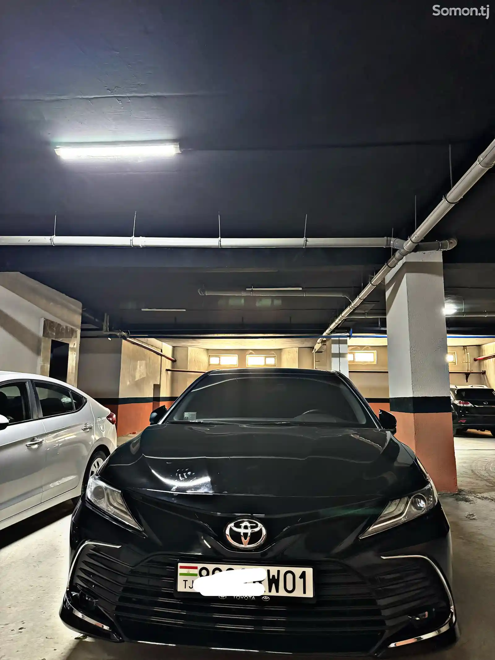 Toyota Camry, 2019-1