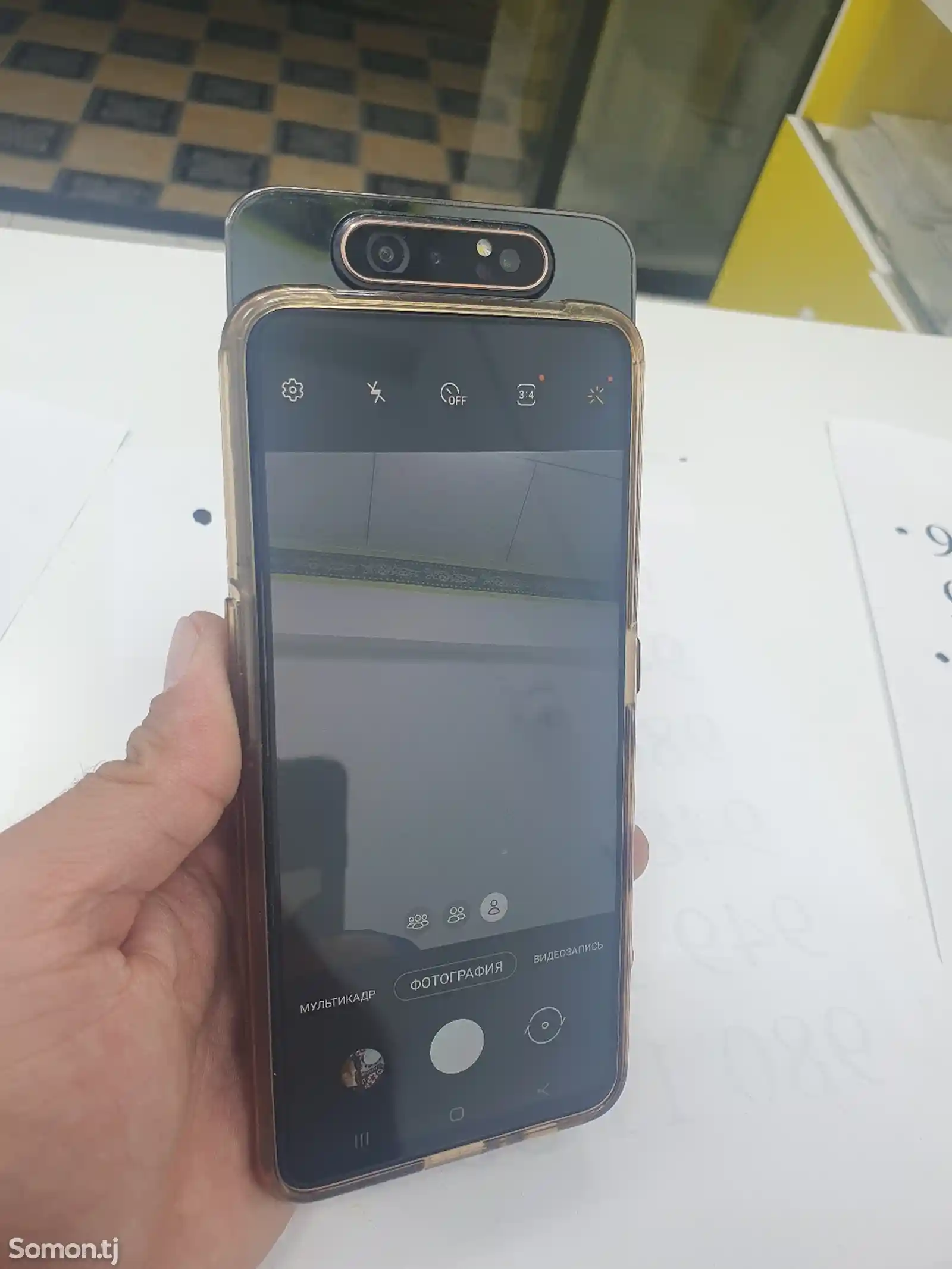 Samsung Galaxy A80-1