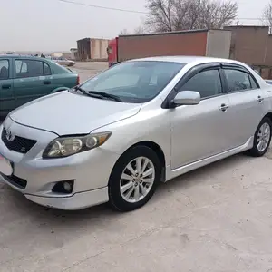 Toyota Corolla, 2010