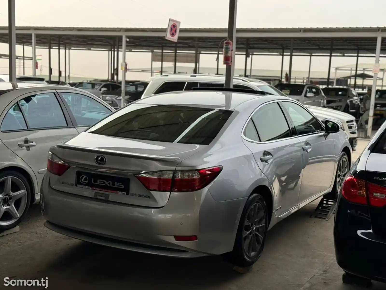 Lexus ES series, 2014-11