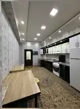 2-комн. квартира, 7 этаж, 90м², Зарафшон-9