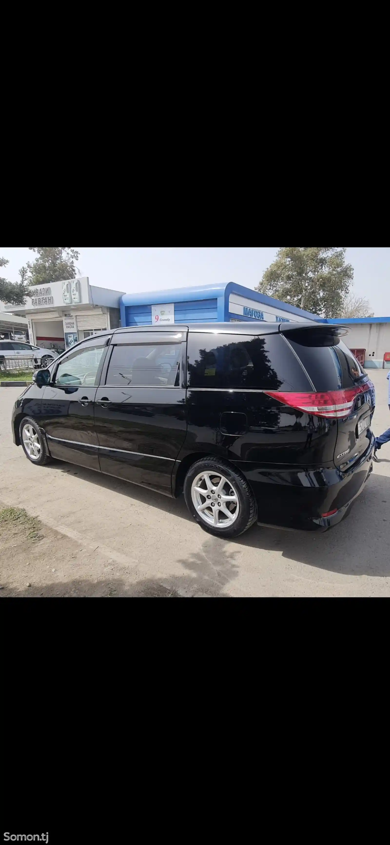 Toyota Estima, 2010-3