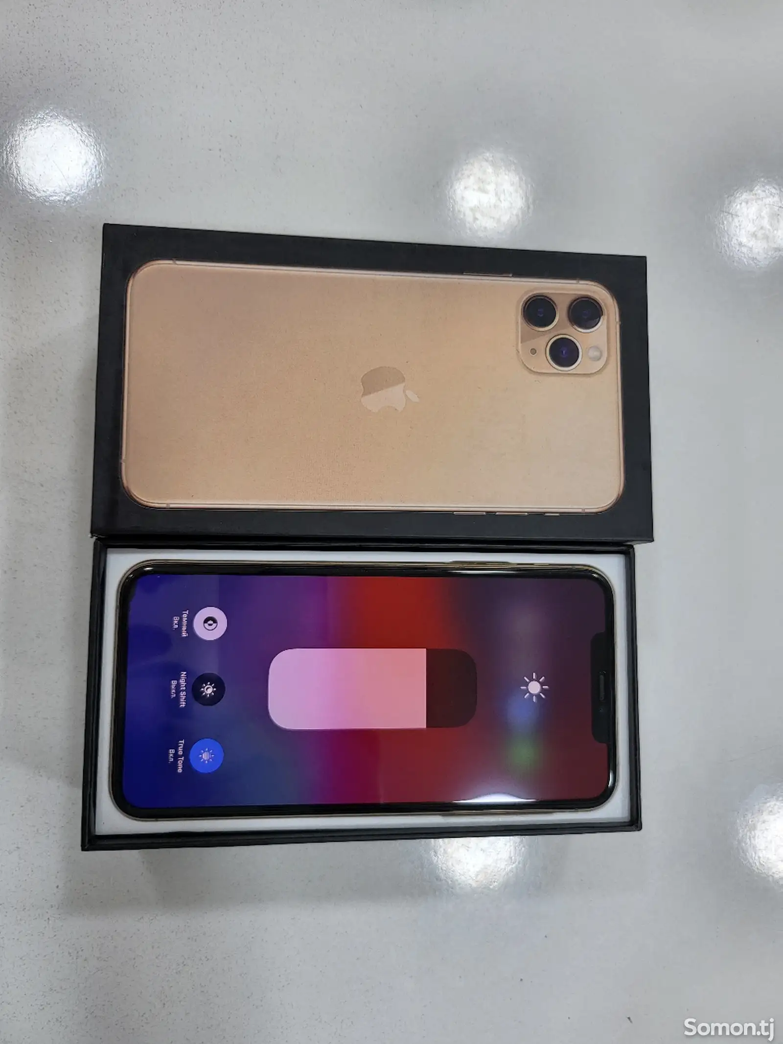 Apple iPhone 11 Pro Max, 256 gb, Gold-3