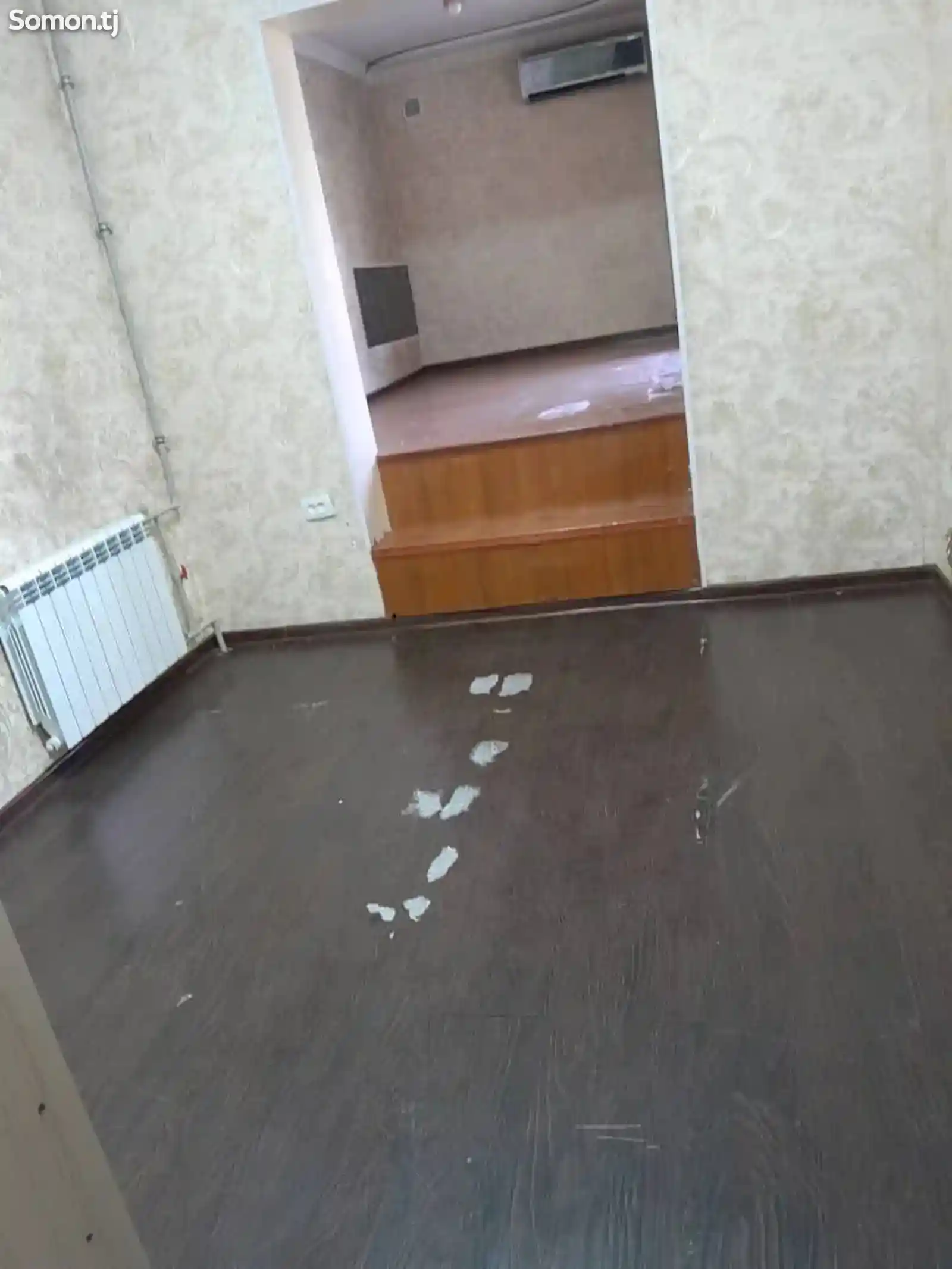 4-комн. квартира, 4 этаж, 80м², 33 мкр-8