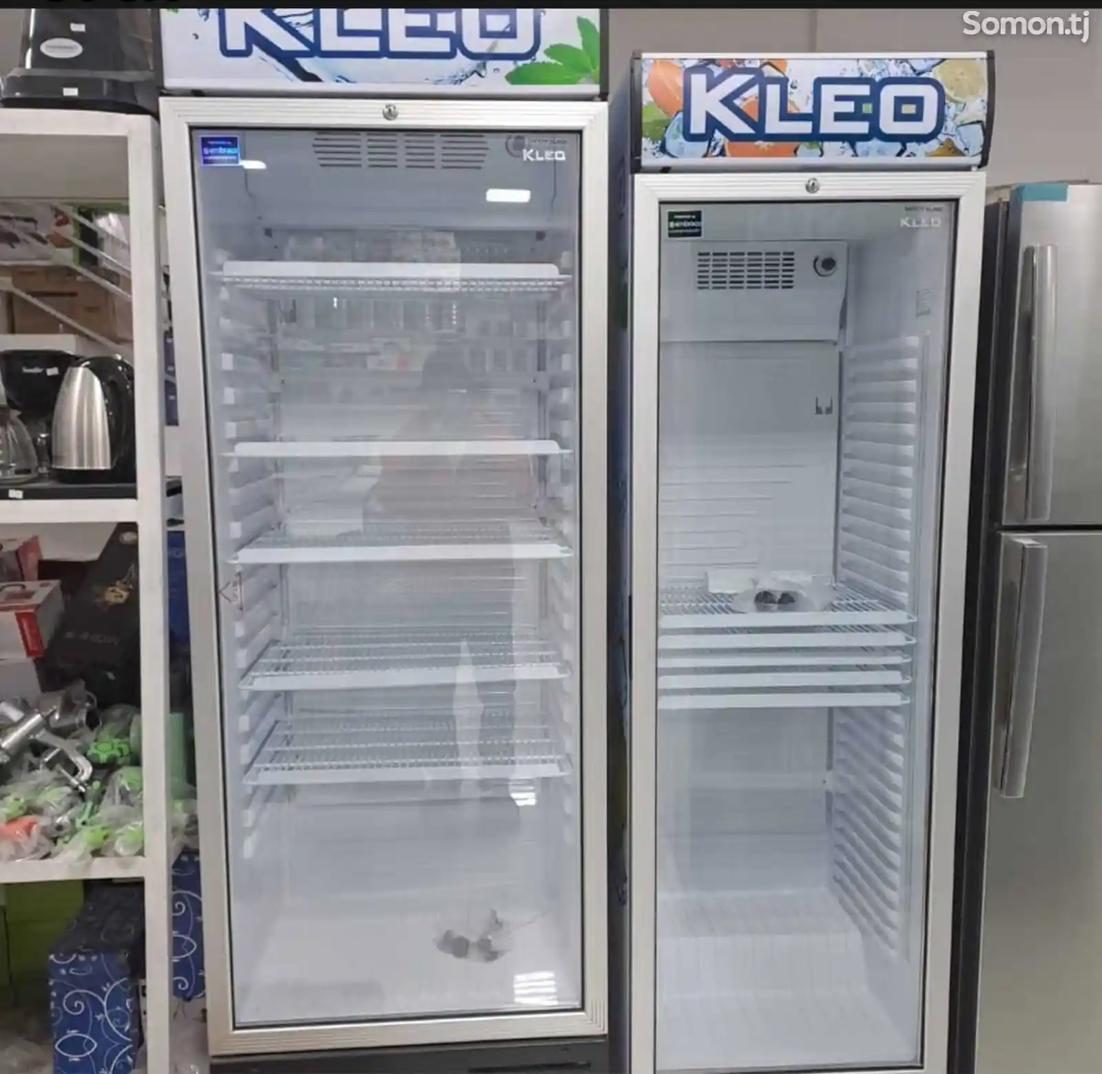 Витринный холодильник Kleo 390л-1