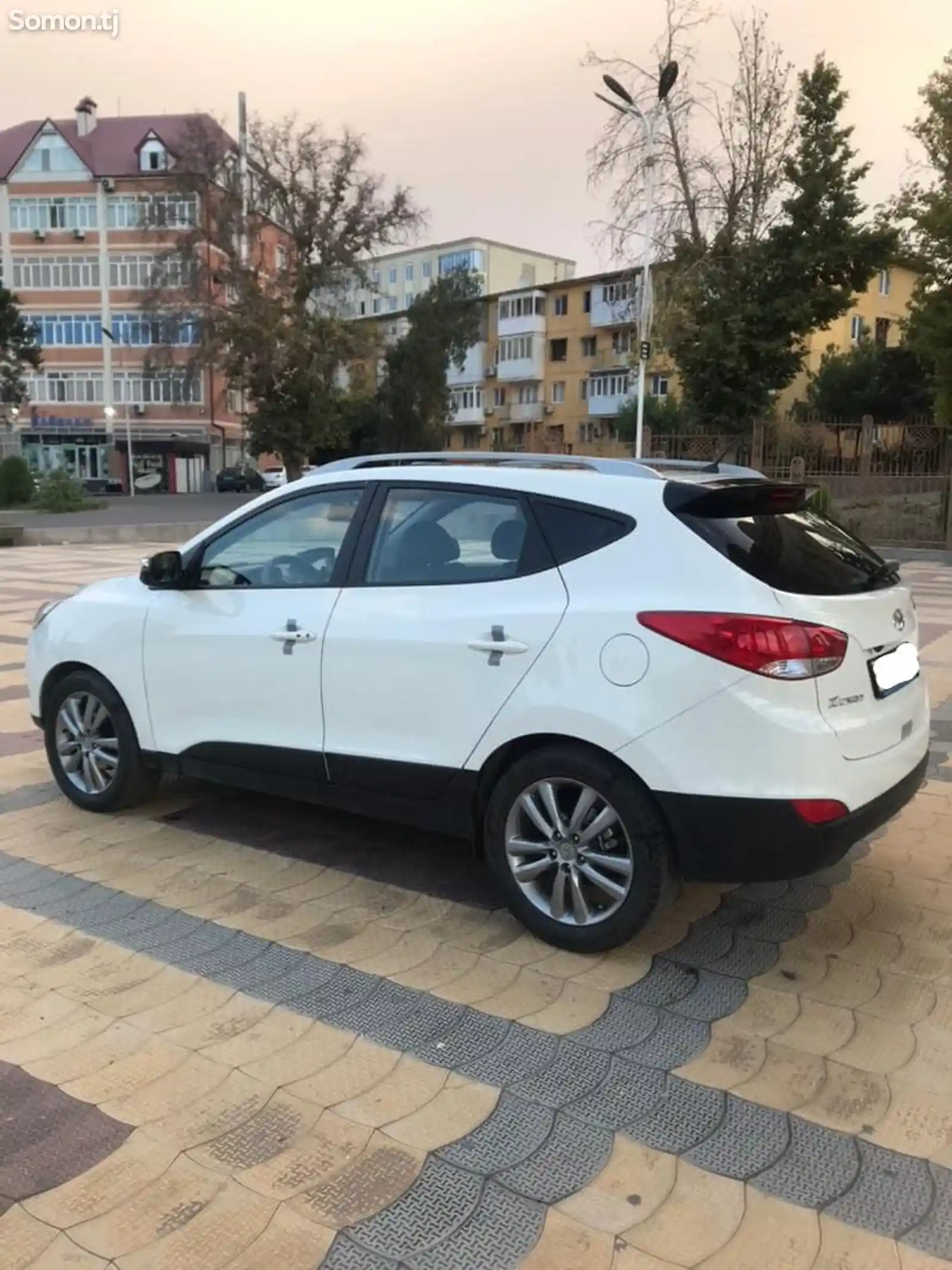 Hyundai Tucson, 2011-3