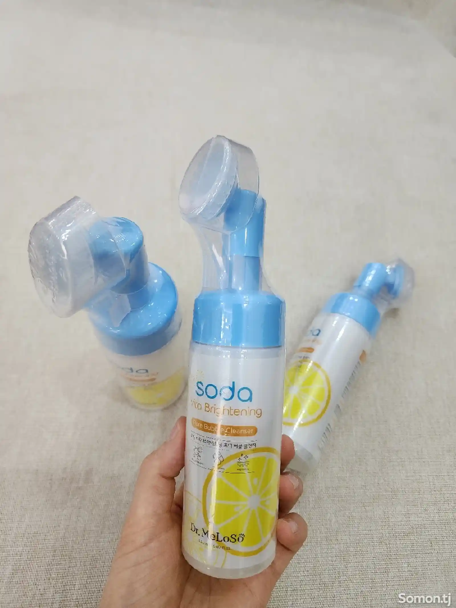 Пенка для умывания с щёточкой Dr Meloso SodaVita Brightening Pore Bubble Cleans