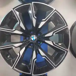 Диски BMW 7 R21 2023