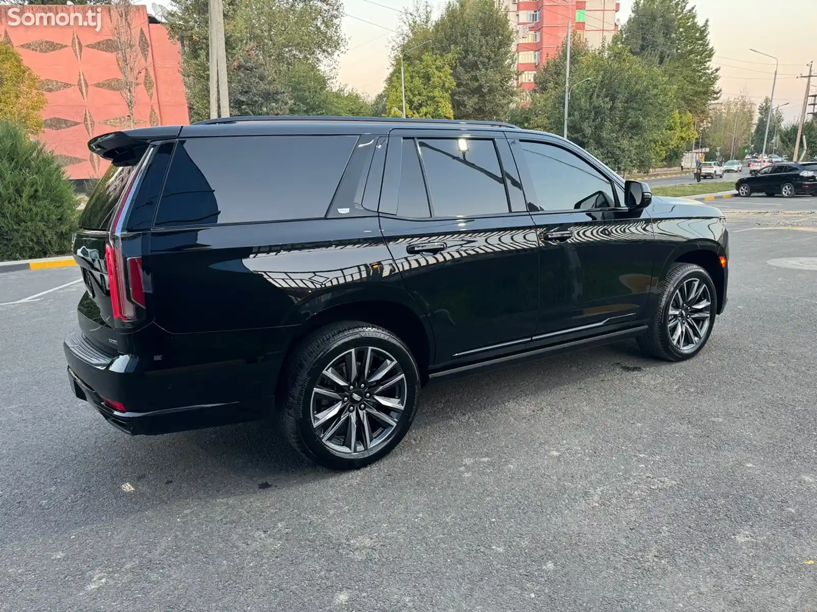 Cadillac Escalade Platinum, 2023-4