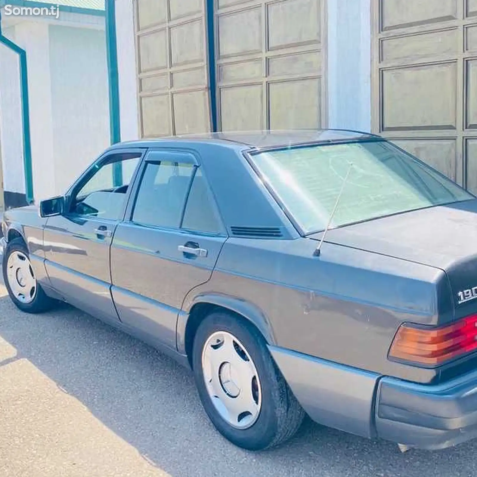 Mercedes-Benz W201, 1992-2