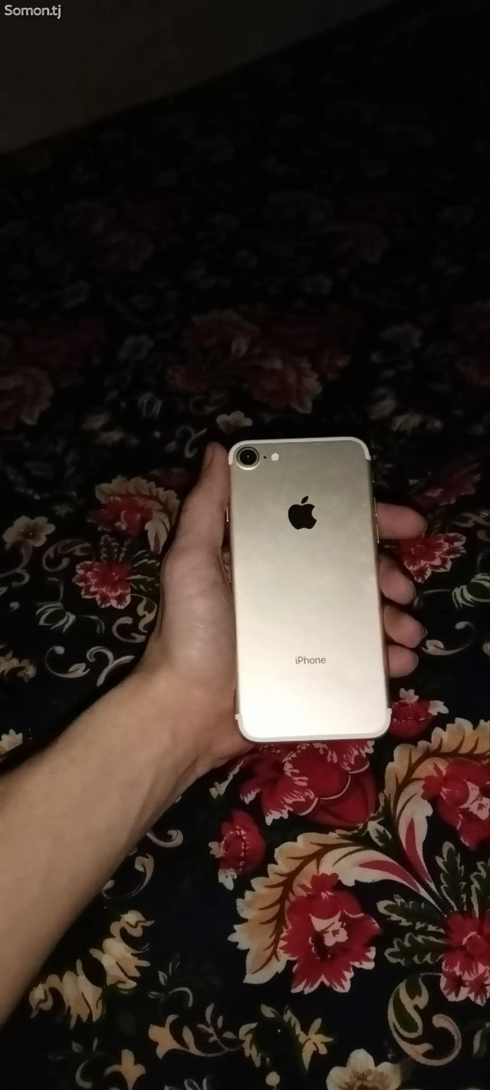 Apple iPhone 7, 32 gb-1