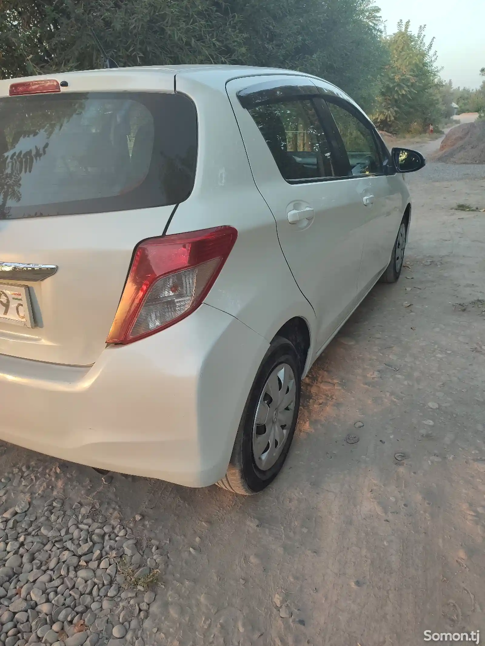 Toyota Vitz, 2012-5