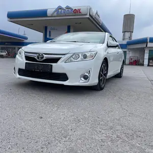 Toyota Camry, 2012