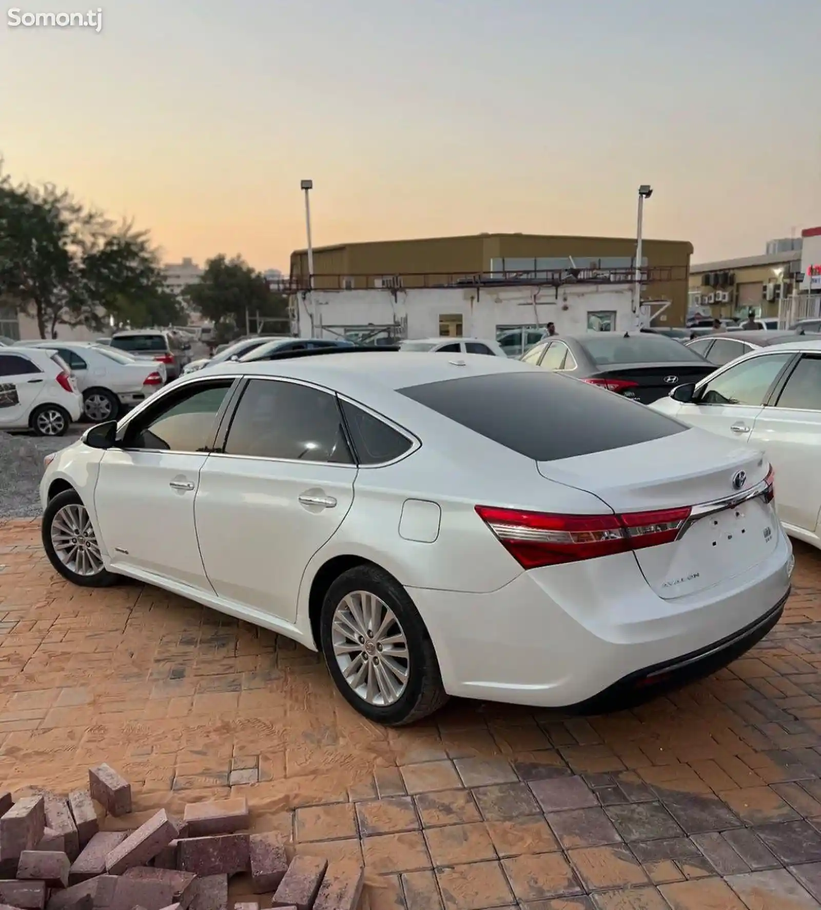 Toyota Avalon, 2015-3