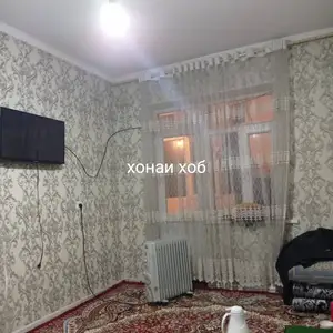 3-комн. квартира, 4 этаж, 61 м², кӯчаи Ҳикмат Ризо