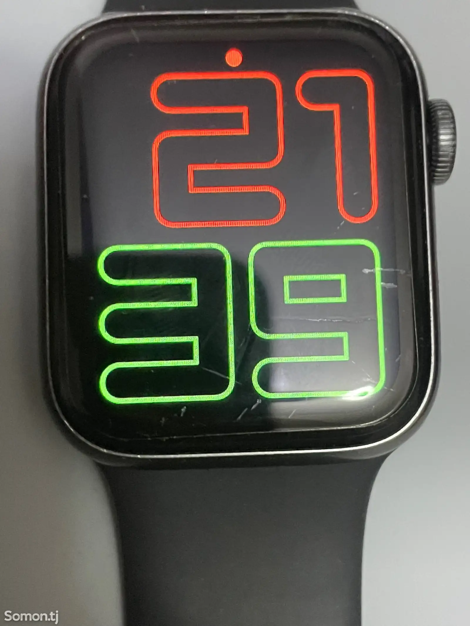 Смарт часы Apple watch series 5 40mm-1