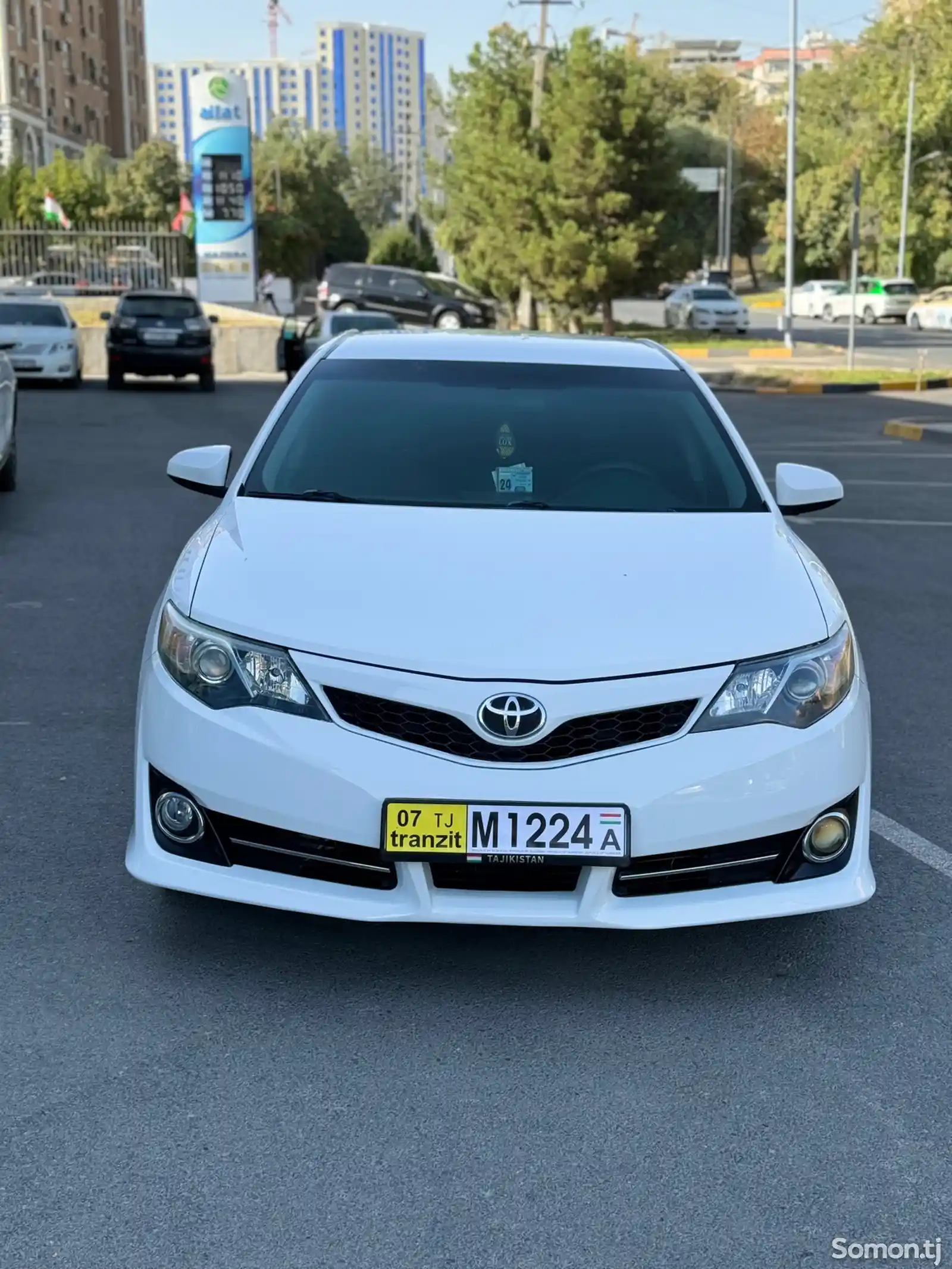 Toyota Camry, 2014-1