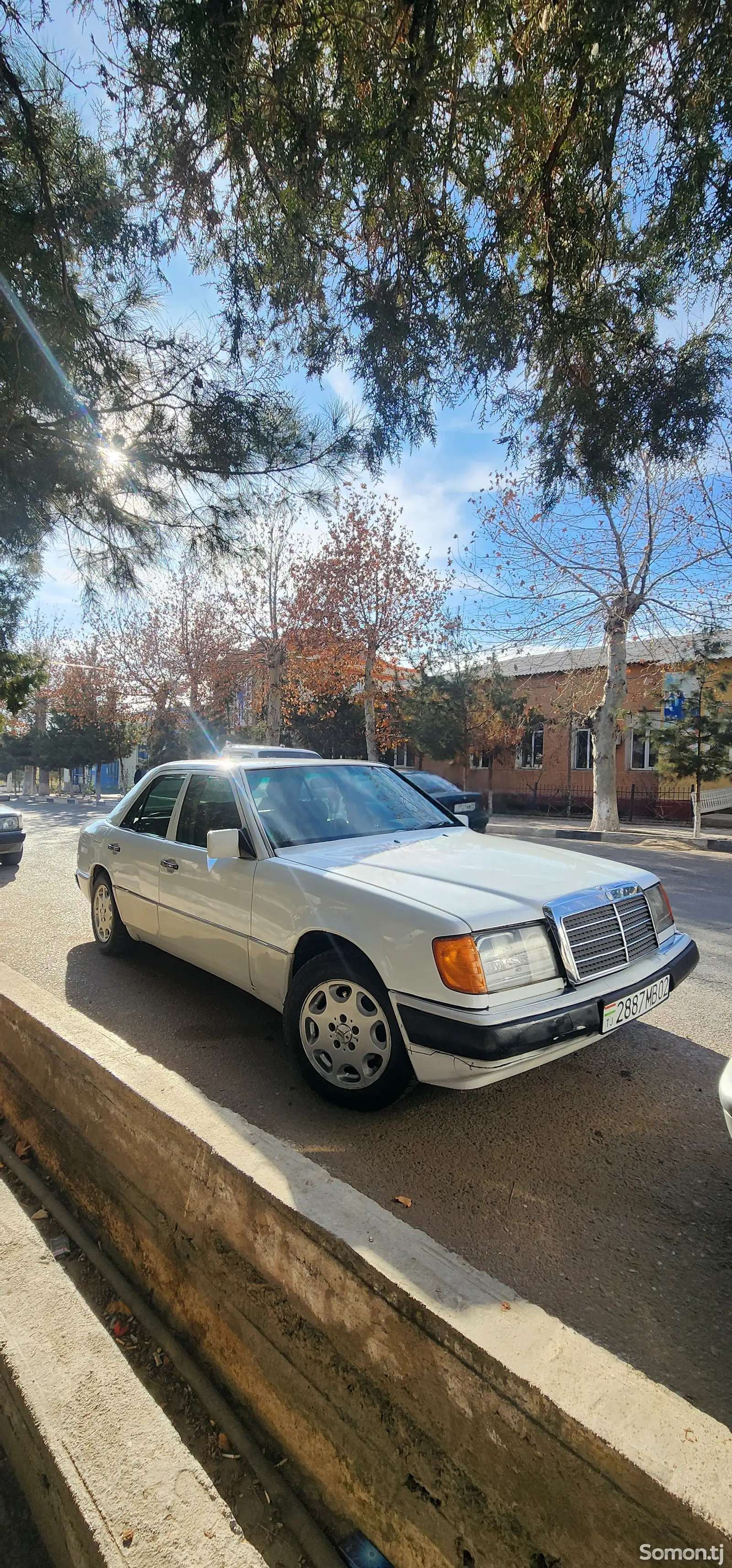 Mercedes-Benz W124, 1992-1