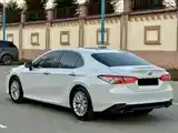 Toyota Camry, 2018-4