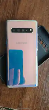 Samsung Galaxy S 10+-3