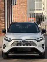 Toyota RAV 4, 2021-2