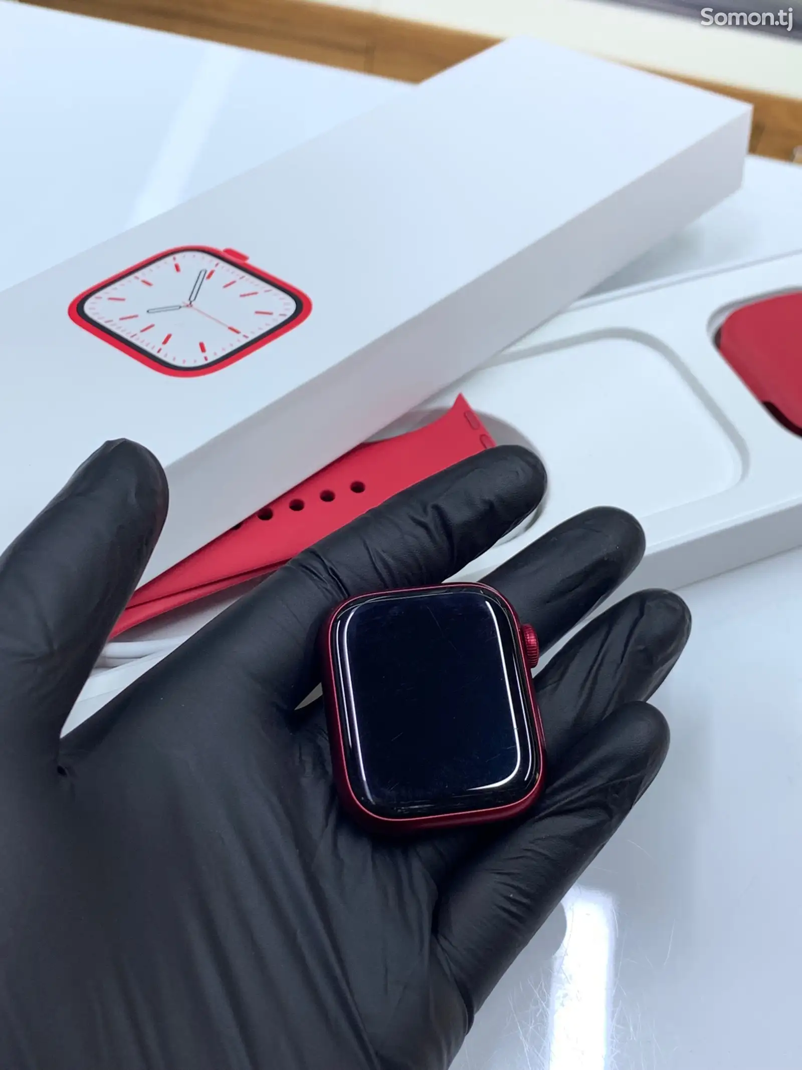 Смарт часы Apple Watch Series 7 41MM RED-1