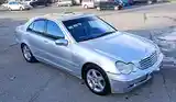 Mercedes-Benz C class, 2001-4