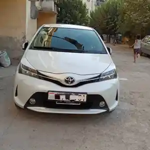 Toyota Vitz, 2015