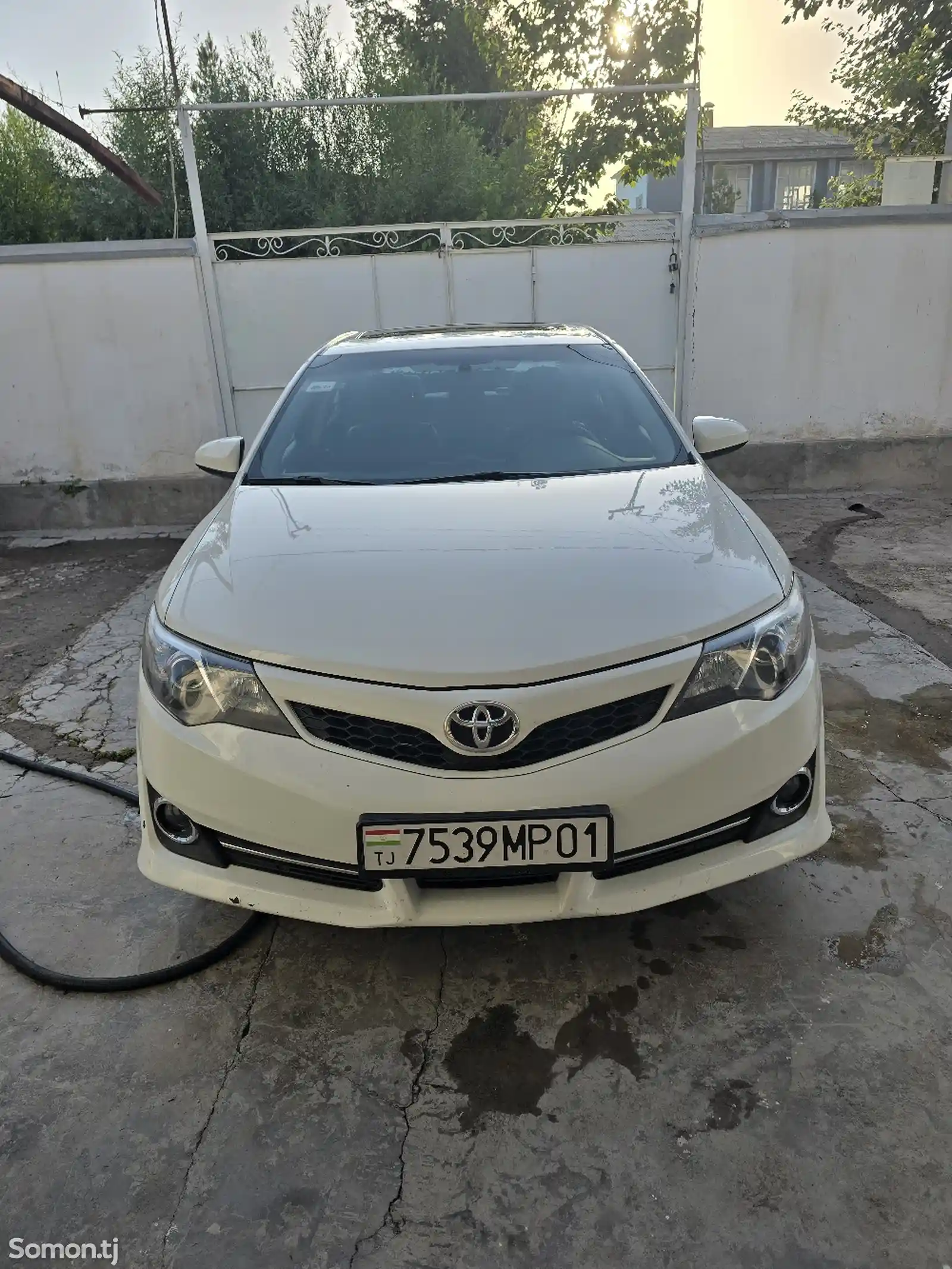 Toyota Camry, 2013-9