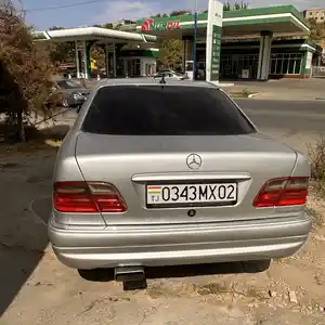 Mercedes-Benz E class, 1996