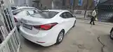 Hyundai Elantra, 2015-4