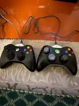 Игровая приставка Xbox360-3