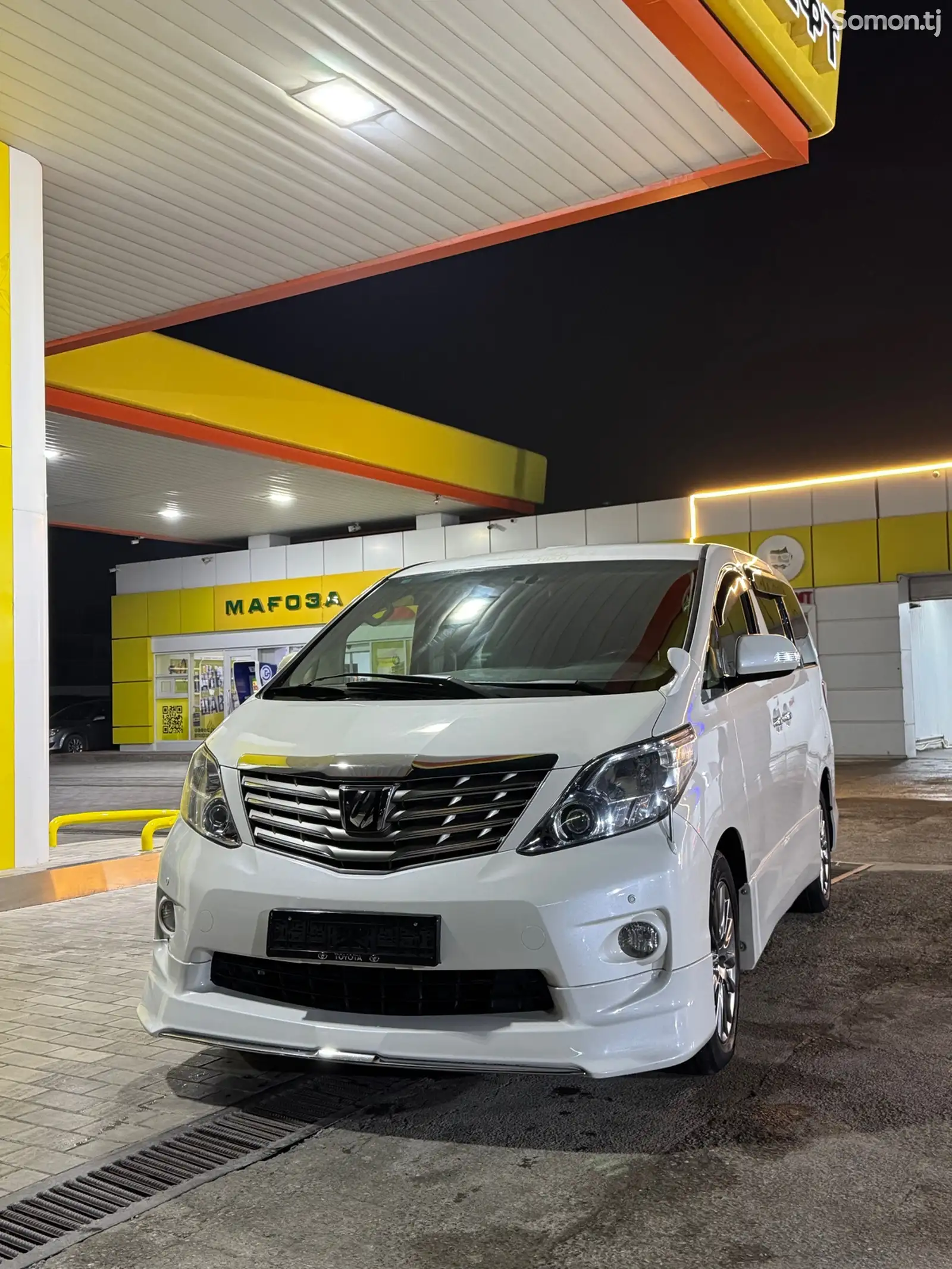 Toyota Alphard, 2014-1