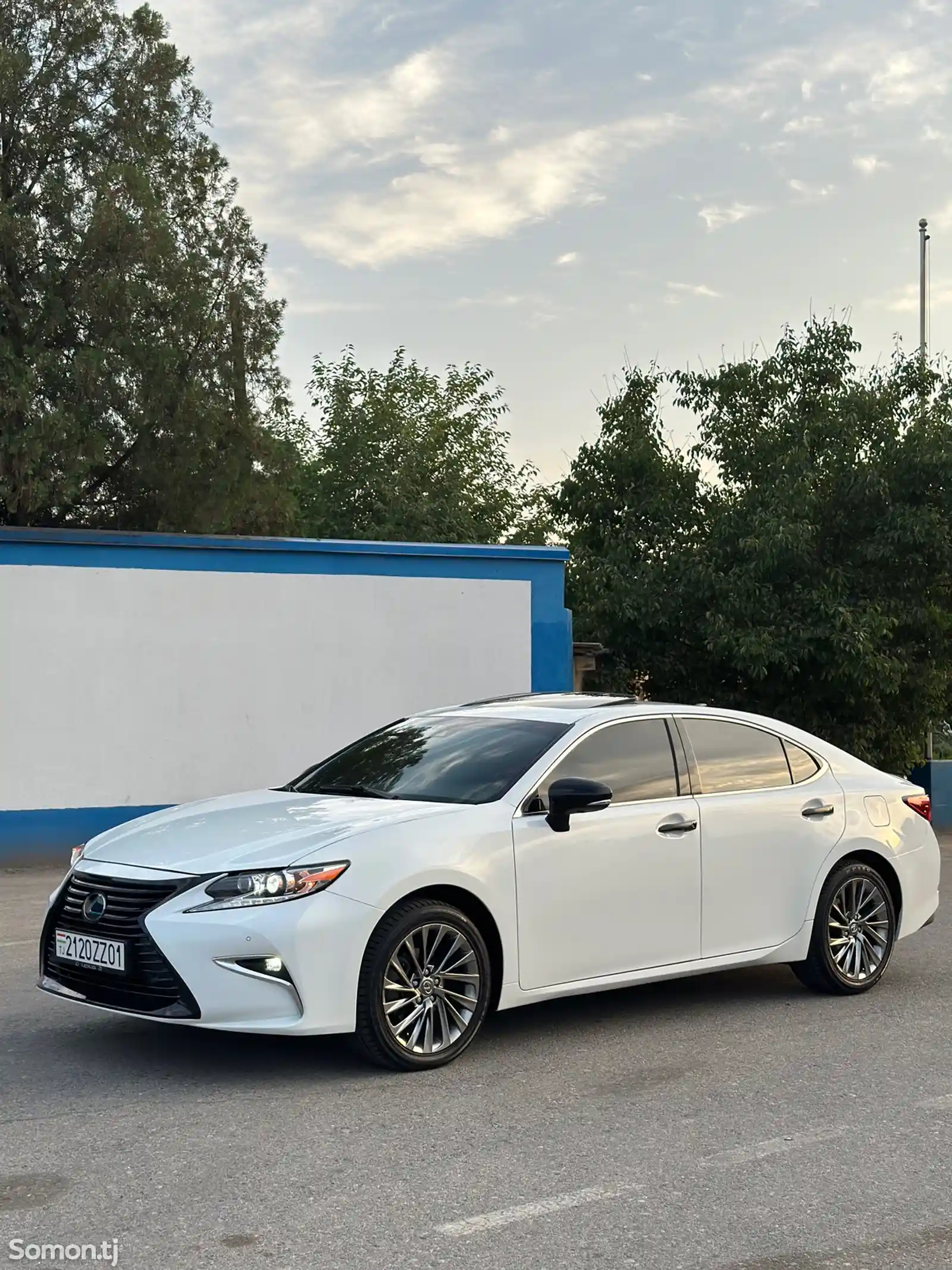 Lexus ES series, 2017-15