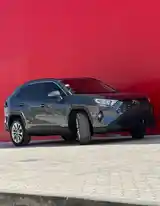 Toyota RAV 4, 2019-7