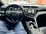 Toyota Camry, 2019-6