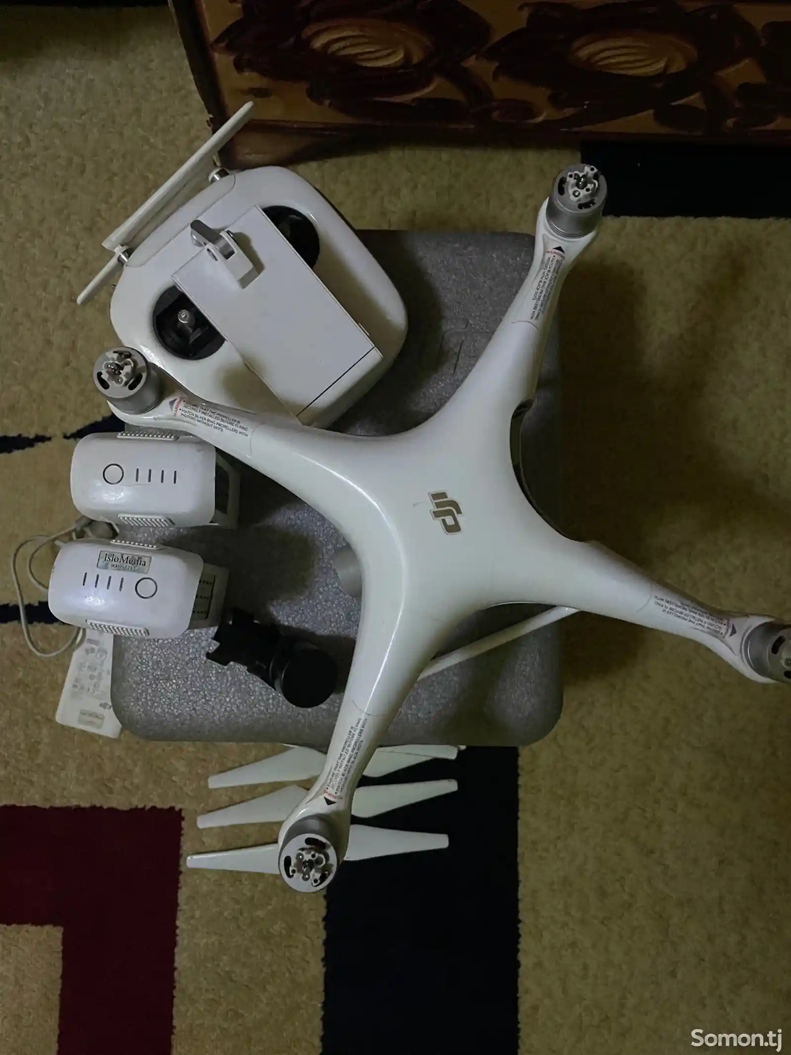 Квадрокоптер DJI phantom 4 pro-2