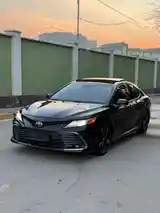 Toyota Camry, 2018-2