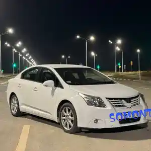 Toyota Avensis, 2012