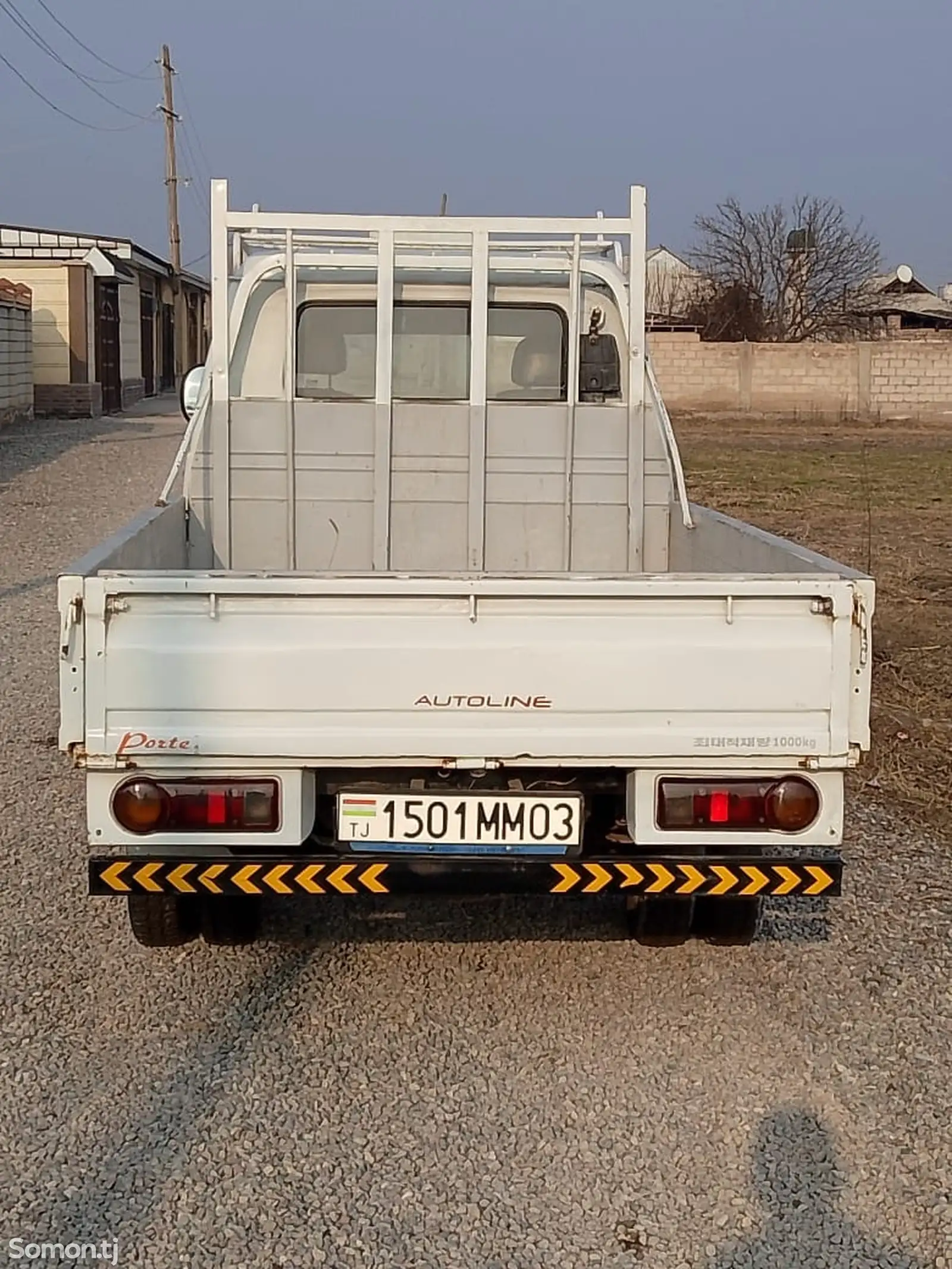 Бортовой автомобиль Hyundai Porter, 2002-1