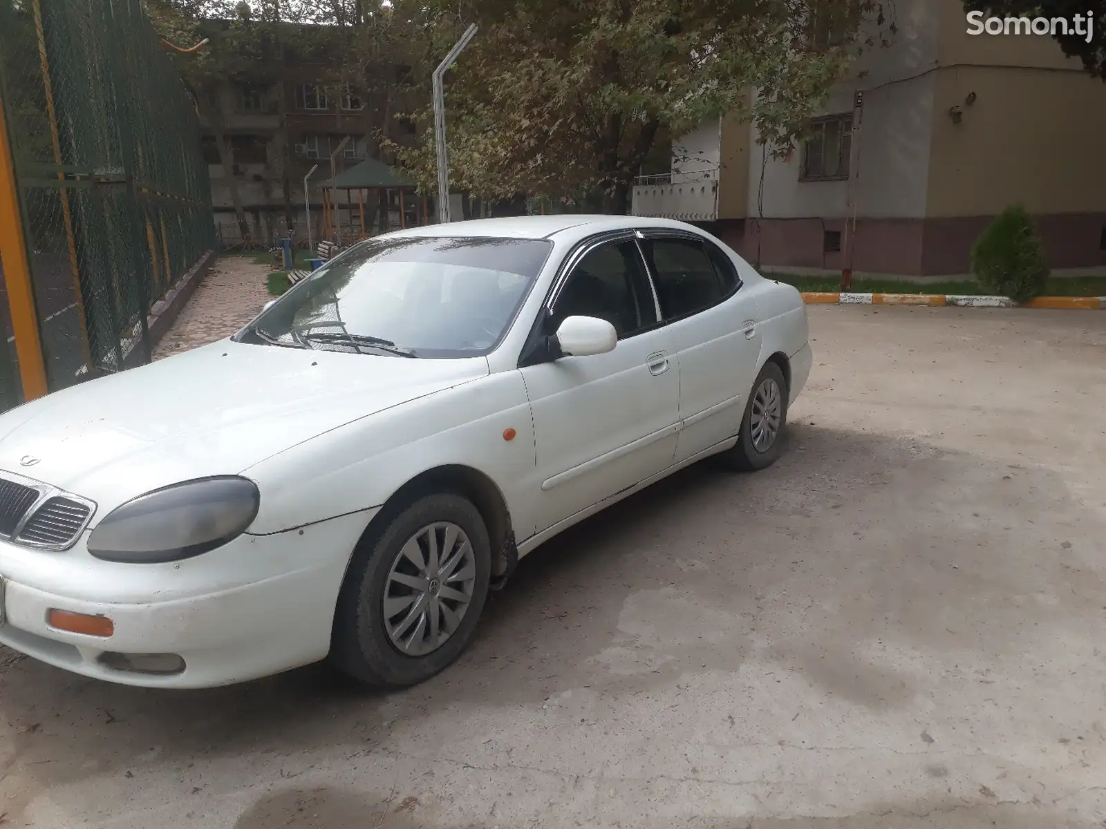 Daewoo Leganza, 1998-1