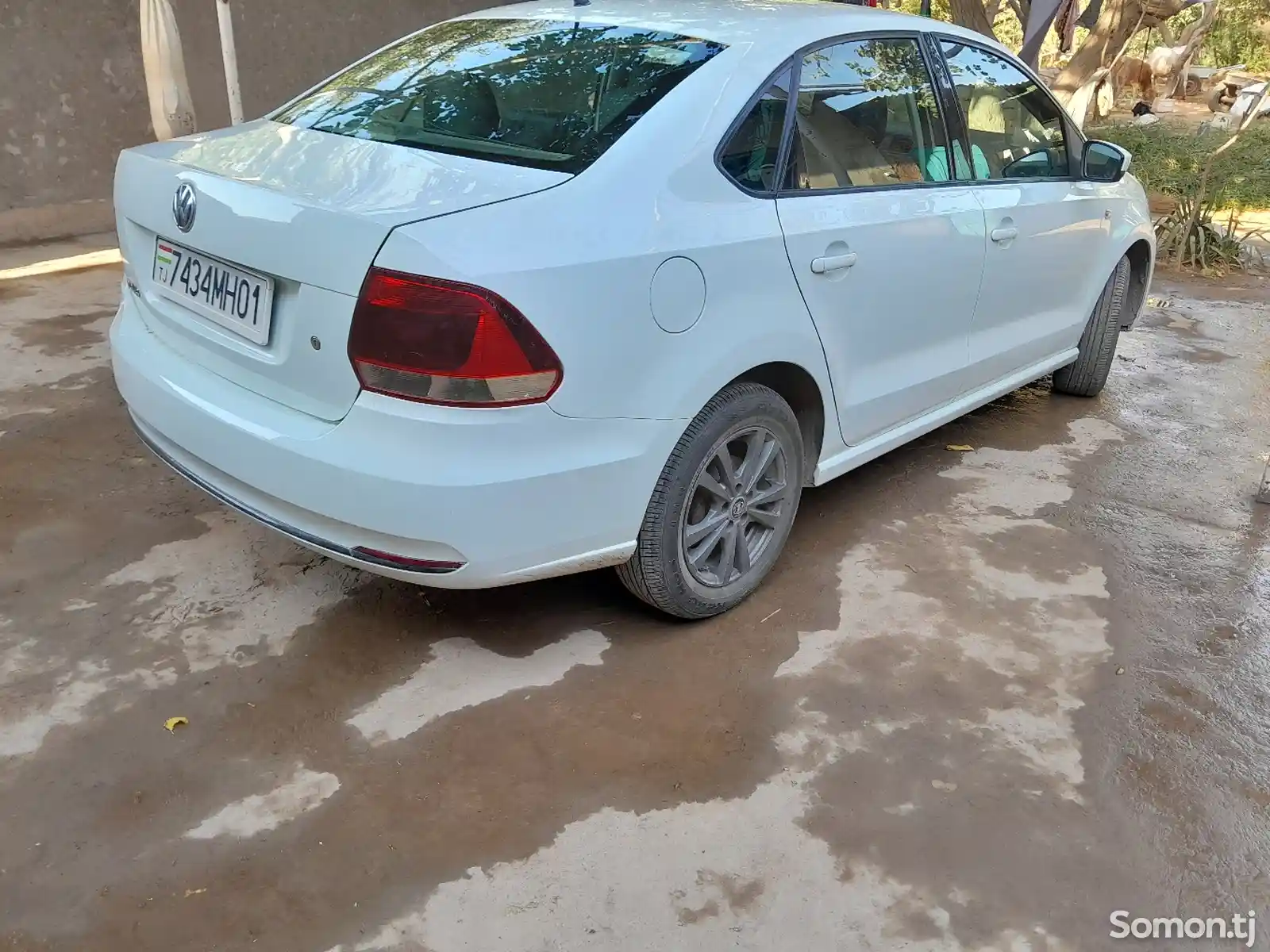 Volkswagen Polo, 2015-7