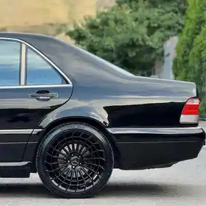 Диски и шины для Mercedes Benz R19