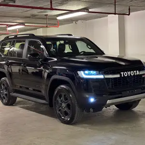 Toyota Land Cruiser, 2024