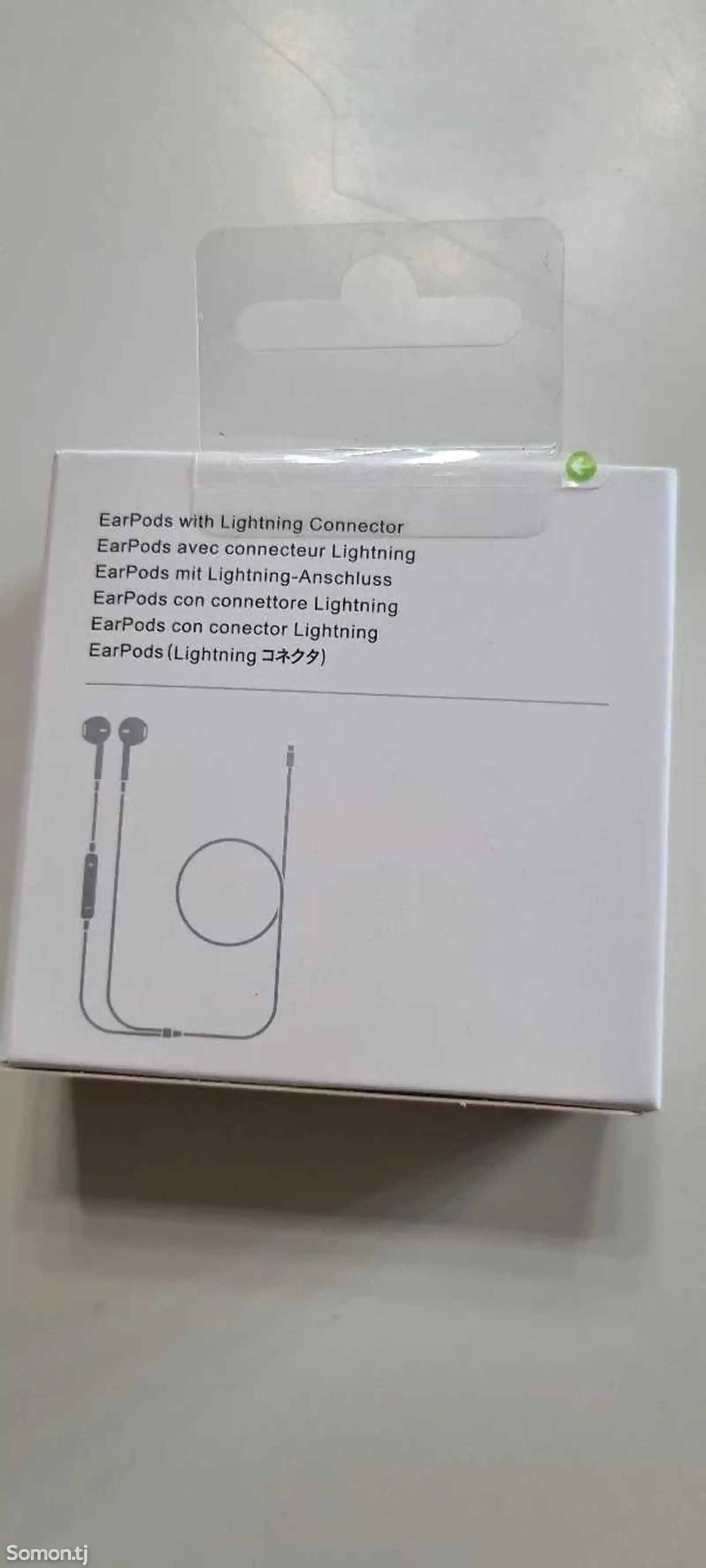 Беспроводные наушники Apple EarPods Lightning-3