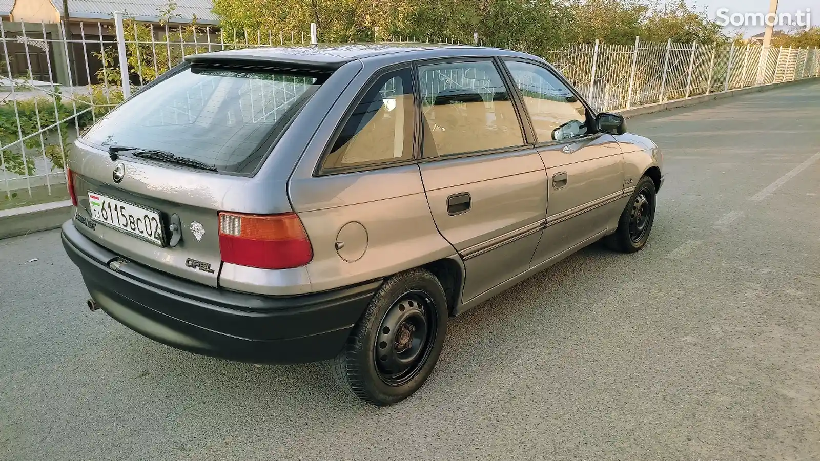 Opel Astra F, 1992-3