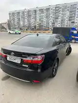 Toyota Camry, 2017-5