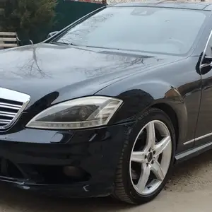 Mercedes-Benz S class, 2012